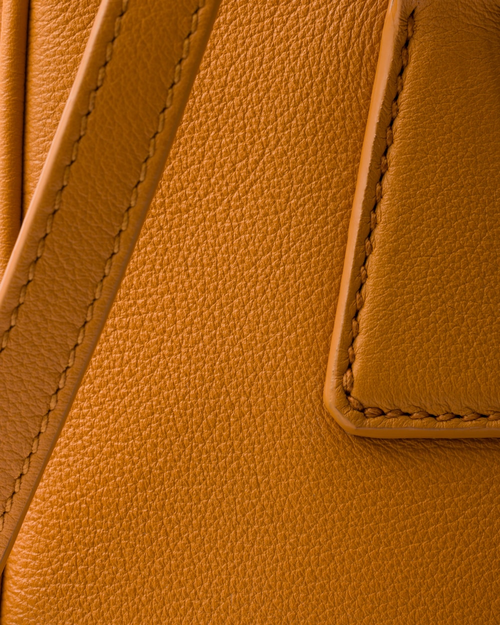 Small Prada Galleria Leather Bag - Image 5